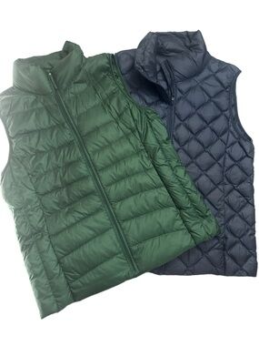 Set of 2 Uniqlo Lightweight Down Vests - Green & Navy Size M